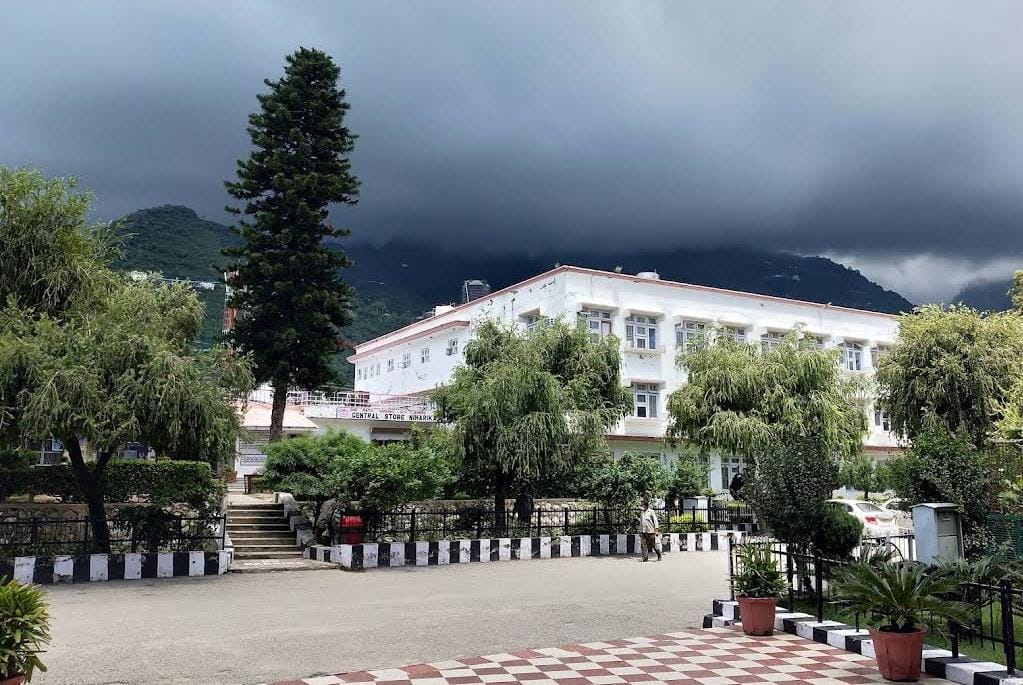 Niharikaa Bhawan Katra Stay